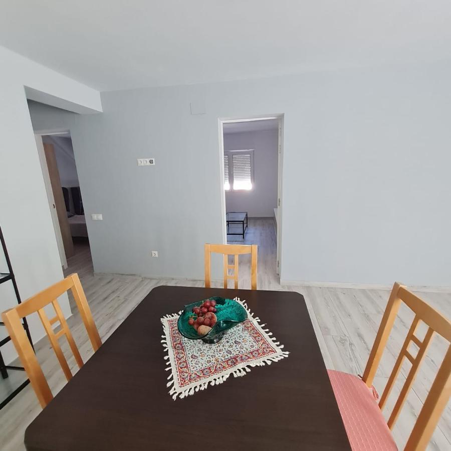 Apartament Lux Apartment บินารอส ภายนอก รูปภาพ