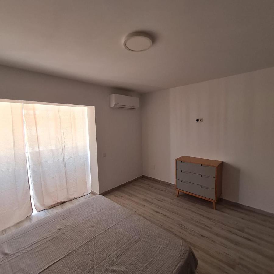 Apartament Lux Apartment บินารอส ภายนอก รูปภาพ